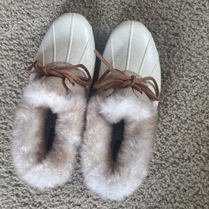 Faux Fur Lined Duck Boots